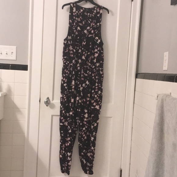 Broadway and Broome Jumpsuit - Picture 2 of 6